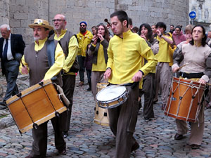 Fires 2018. Passejada amb els capgrossos de la ciutat i Fal&middot;lera Gironina