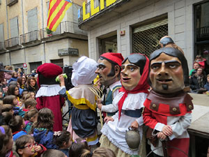 Fires 2018. Passejada amb els capgrossos de la ciutat i Fal&middot;lera Gironina