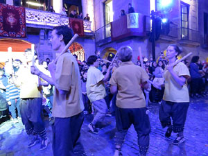 Fires 2018. Pregó de Fires. Entrada i ballades de capgrossos, gegants i faràndula a la plaça del Vi