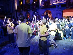 Fires 2018. Pregó de Fires. Entrada i ballades de capgrossos, gegants i faràndula a la plaça del Vi