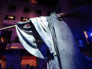 Fires 2018. Pregó de Fires. Entrada i ballades de capgrossos, gegants i faràndula a la plaça del Vi