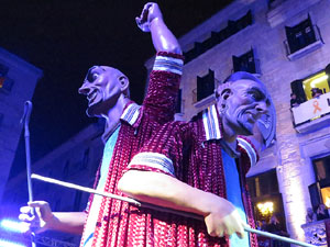 Fires 2018. Pregó de Fires. Entrada i ballades de capgrossos, gegants i faràndula a la plaça del Vi