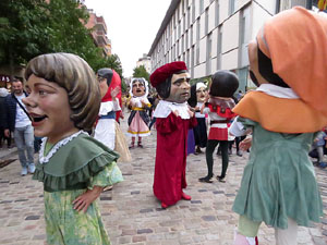 Fires 2018. Preg&oacute; de Fires. Les cercaviles de gegants i capgrossos fins la pla&ccedil;a del Vi