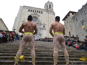 Rècord Guinness de pujar esglaons cap en cap a les escales de la Catedral