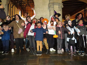 Fires 2018. 7a. Zombie Walk de Girona dins el festival Acocollona't