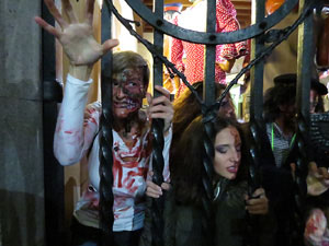 Fires 2018. 7a. Zombie Walk de Girona dins el festival Acocollona't