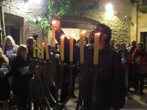 Nadal 2018 a Girona. Encesa de les llums de Hanukk&agrave; al pati dels Rabins