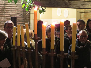 Nadal 2018 a Girona. Encesa de les llums de Hanukk&agrave; al pati dels Rabins