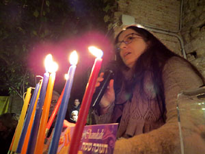 Nadal 2018 a Girona. Encesa de les llums de Hanukk&agrave; al pati dels Rabins