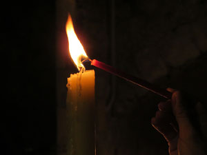 Nadal 2018 a Girona. Encesa de les llums de Hanukk&agrave; al pati dels Rabins