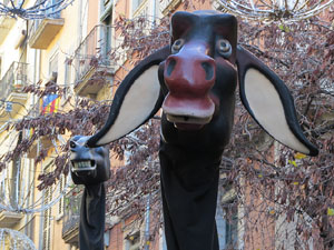 Nadal 2018 a Girona. Els Pastorets de la Mula Baba a la pla&ccedil;a del Pallol