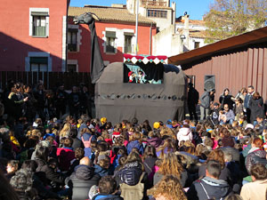Nadal 2018 a Girona. Els Pastorets de la Mula Baba a la pla&ccedil;a del Pallol
