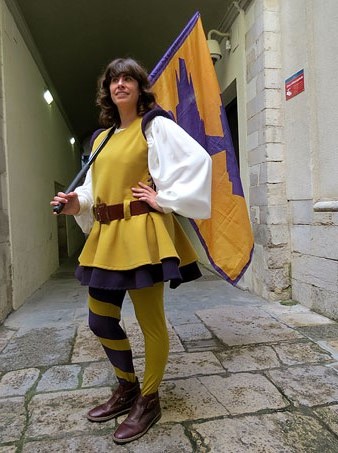 Toc de rams. Canvi dels rams de flors de les gegantes de Girona