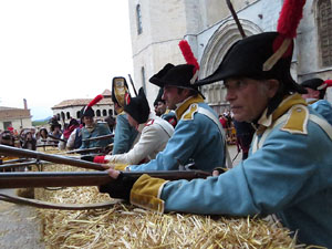 XI Festa Reviu els Setges Napole&ograve;nics de Girona. Combats a la pla&ccedil;a dels Ap&ograve;stols