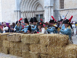 XI Festa Reviu els Setges Napole&ograve;nics de Girona. Combats a la pla&ccedil;a dels Ap&ograve;stols
