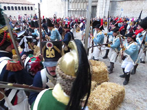 XI Festa Reviu els Setges Napole&ograve;nics de Girona. Combats a la pla&ccedil;a dels Ap&ograve;stols