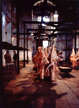 Tasques a l'antic escorxador de Girona. 1984