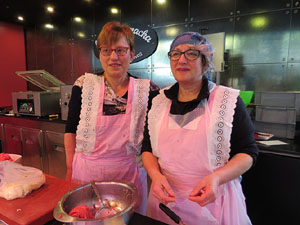 Carnestoltes 2019 a Girona. Disfresses i cercavila pels carrers del Barri Vell