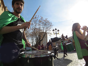 Carnestoltes 2019 a Girona. Disfresses i cercavila pels carrers del Barri Vell