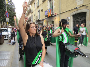 Carnestoltes 2019 a Girona. Disfresses i cercavila pels carrers del Barri Vell