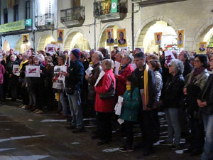 Concentraci&oacute; a la pla&ccedil;a del Vi per la llibertat dels presos pol&iacute;tics, amb Cims per la Llibertat