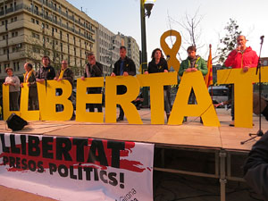 Concentraci&oacute; a la pla&ccedil;a de Santa Susanna del Mercadal