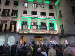 Concentració per la llibertat dels presos polítics a la plaça del Vi