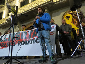 Concentraci&oacute; a la pla&ccedil;a del Vi per la independ&egrave;ncia i la llibertat dels presos pol&iacute;tics