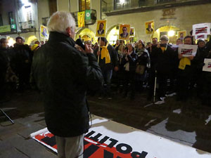 Concentraci&oacute; a la pla&ccedil;a del Vi per la independ&egrave;ncia i la llibertat dels presos pol&iacute;tics