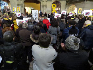 Concentraci&oacute; a la pla&ccedil;a del Vi per la independ&egrave;ncia i la llibertat dels presos pol&iacute;tics