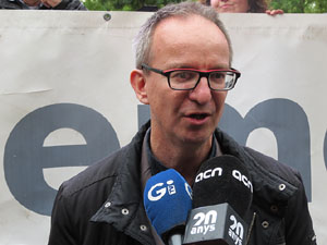 Concentració contra l'exclusió de Carles Puigdemont, Toni Comí i  Clara Ponsatí a les eleccions Europees