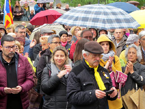 Concentraci&oacute; contra l'exclusi&oacute; de Carles Puigdemont, Toni Com&iacute; i  Clara Ponsat&iacute; a les eleccions Europees