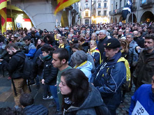 Concentraci&oacute; de suport als CDR's i rebuig per les detencions a la pla&ccedil;a del Vi