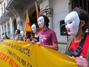 Concentració a la plaça del Vi de suport i recolzament a Valtònyc