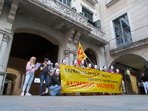 Concentració a la plaça del Vi de suport i recolzament a Valtònyc