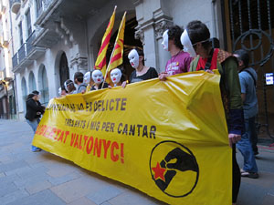 Concentració a la plaça del Vi de suport i recolzament a Valtònyc