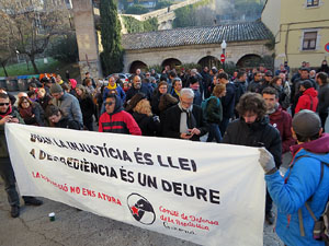 Concentració per la detenció del alcaldes de Verges i Celrà, Ignasi Sabater i Daniel Cornellà, i catorze persones més