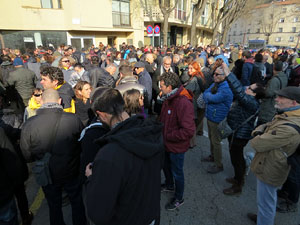 Concentració per la detenció del alcaldes de Verges i Celrà, Ignasi Sabater i Daniel Cornellà, i catorze persones més