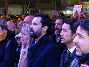 Manifestació per la detenció del alcaldes de Verges i Celrà, Ignasi Sabater i Daniel Cornellà, i catorze persones més