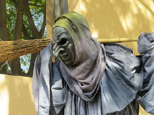 Festes de Primavera de Girona 2019. Cercavila amb el Tarl&agrave;