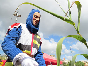Festes de Primavera de Girona 2019. Cercavila amb el Tarl&agrave;