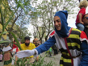 Festes de Primavera de Girona 2019. Cercavila amb el Tarl&agrave;