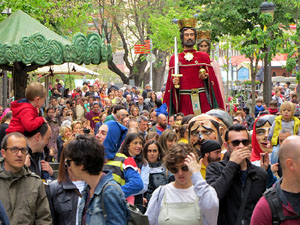 Festes de Primavera de Girona 2019. Cercavila amb el Tarl&agrave;