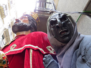 Festes de Primavera de Girona 2019. Penjada del Tarl&agrave;