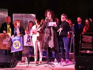 Inici de la campanya pel S&Iacute; al refer&egrave;ndum a la pla&ccedil;a de la Independ&egrave;ncia