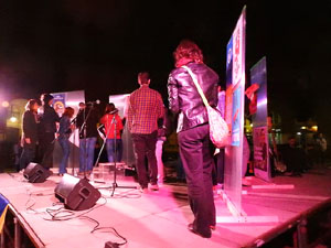 Inici de la campanya pel S&Iacute; al refer&egrave;ndum a la pla&ccedil;a de la Independ&egrave;ncia