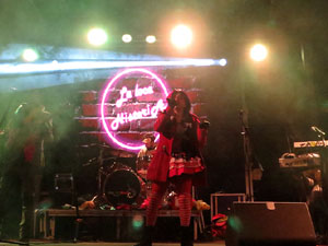 Nadal 2018 a Girona. Campanades de Cap d'Any a la Catedral de Girona i actuaci&oacute; de Loca Histeria