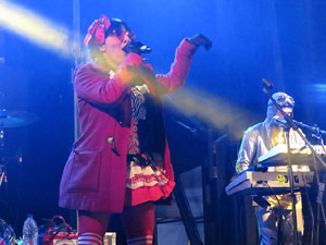 Nadal 2018 a Girona. Campanades de Cap d'Any a la Catedral de Girona i actuaci&oacute; de Loca Histeria