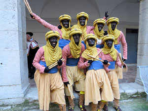 La Cavalcada de Reis 2019. La precavalcada des de la Merc&egrave; pels carrers de Girona