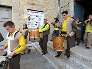 La Cavalcada de Reis 2019. La precavalcada des de la Merc&egrave; pels carrers de Girona